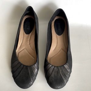 Earth Womens Bellwether Pewter Metallic Round Toe Ballet Flats Size 9B